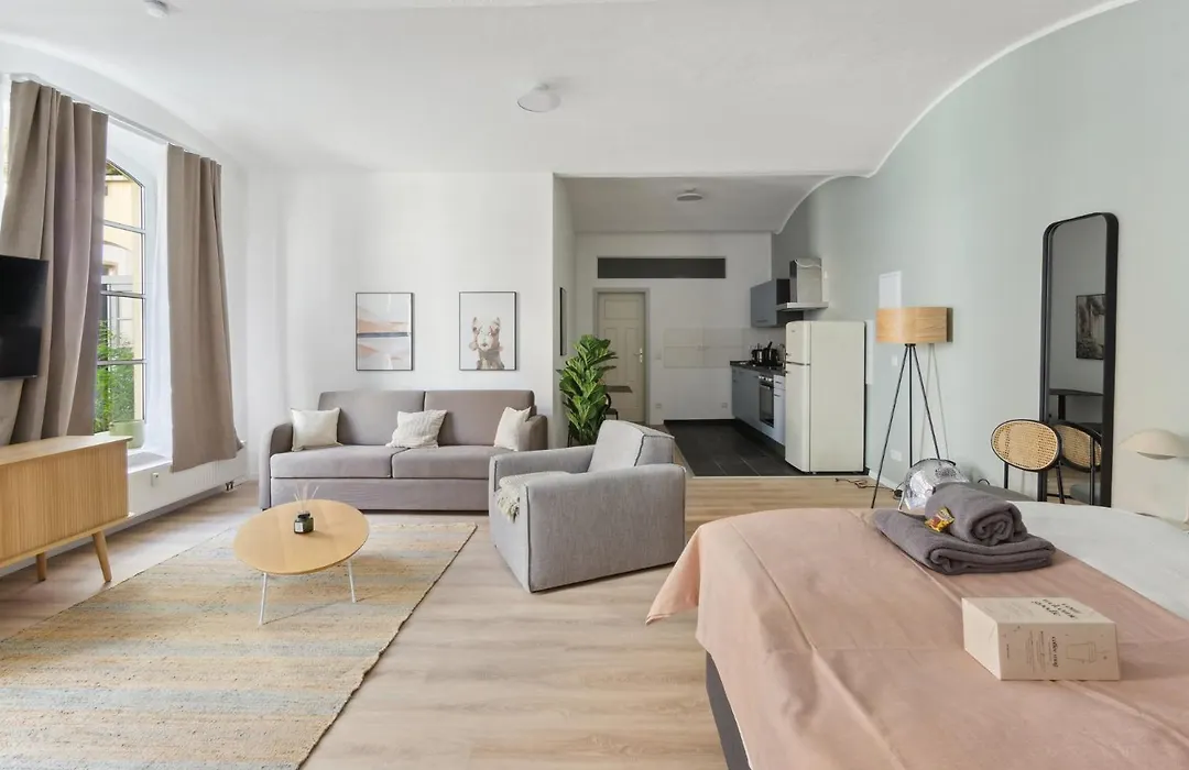 Limehome Dresden Jordanstrasse-1